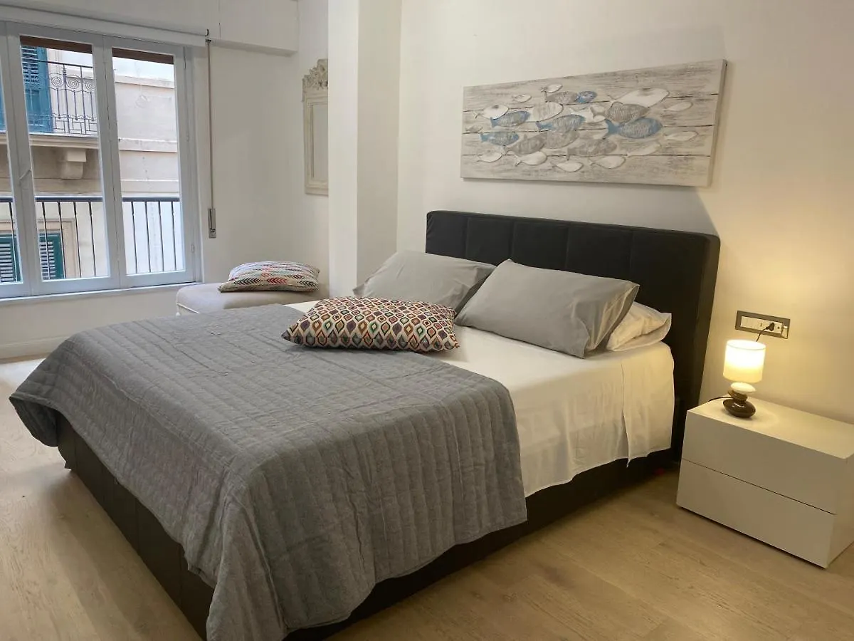 Delle Palme Rooms Elegante Monolocale In Centro location